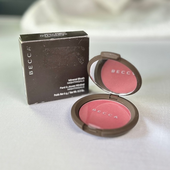 NIB Becca Mineral Blush-Full Size - Nightingale - Picture 4 of 7